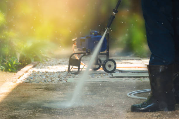 Best Oil Spill Cleanup  in Lake Lorraine, FL